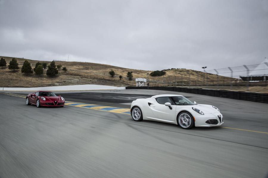  Alfa Romeo 4C Launch Edition (960) 2015 года  (NA) (фото 22 из 44)